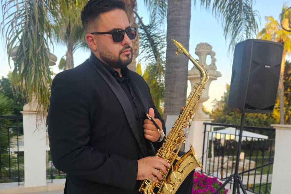 Lorenzo & Salvo Sax