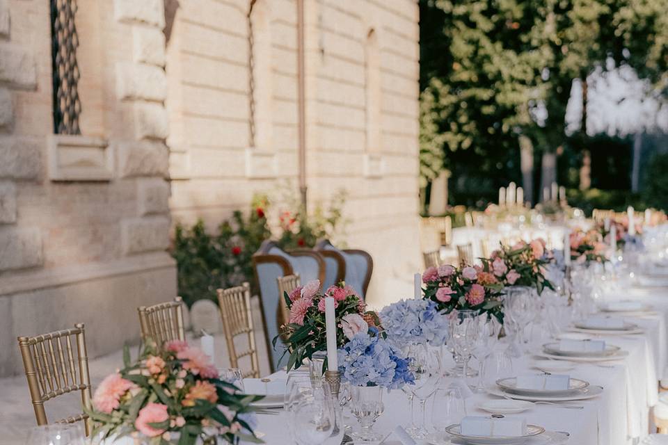 Arrangement Wedding Table