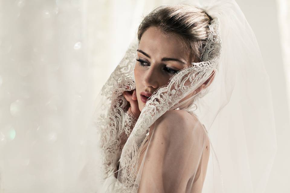 La sposa romantica di califa atelier