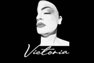 Victoria Make-Up Artist