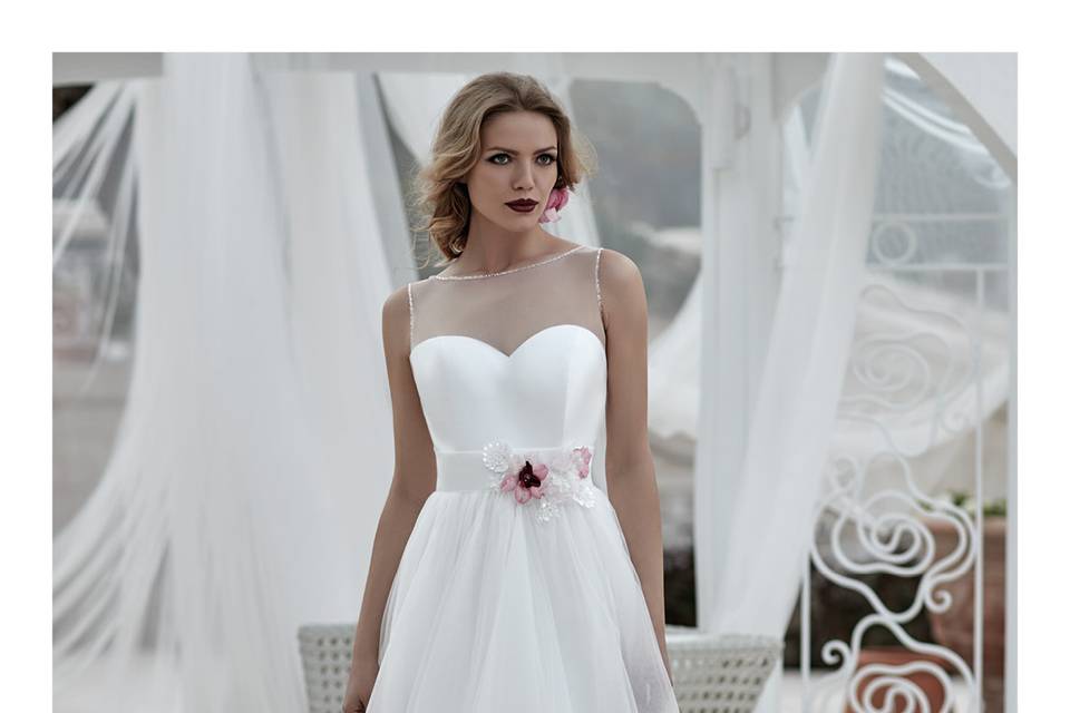 Creazioni bianca sposa