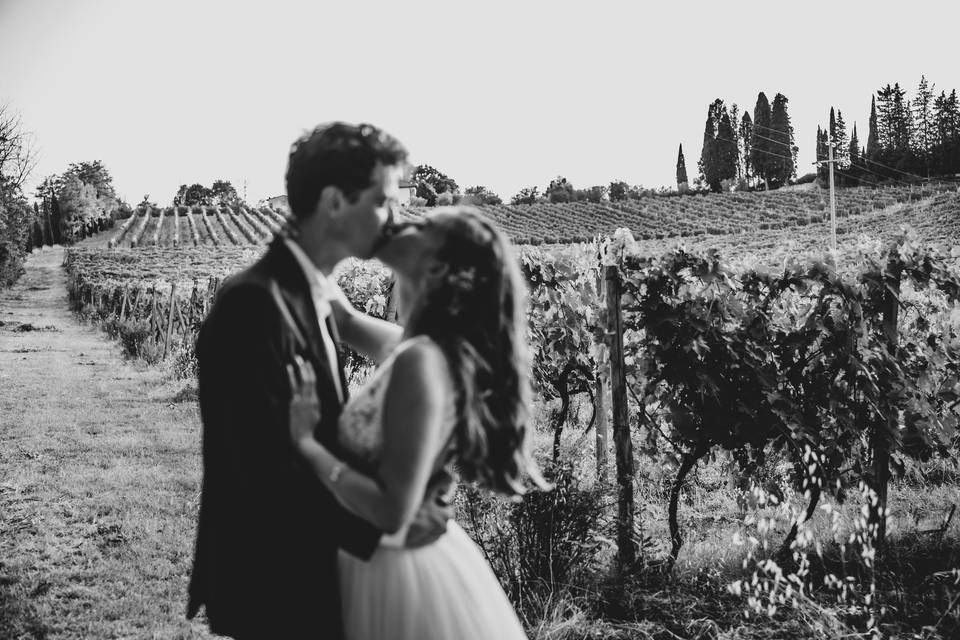 Tuscany Wedding - candid photo