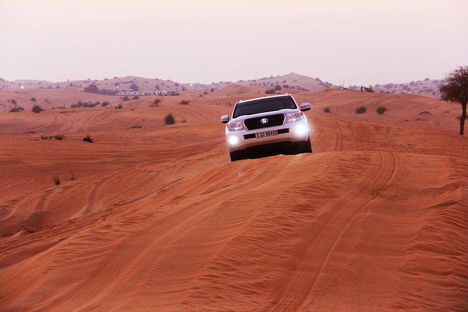 Viaggi-avventurosi-deserto