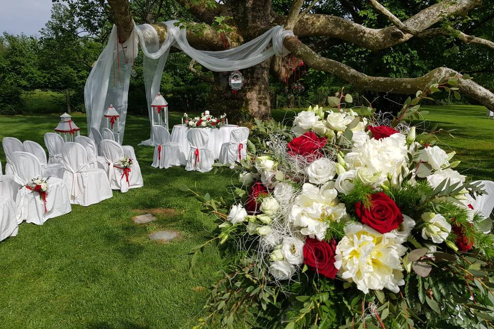 Wedding in red