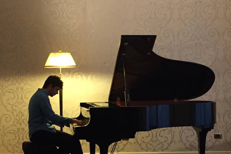 Pianista con esperienza