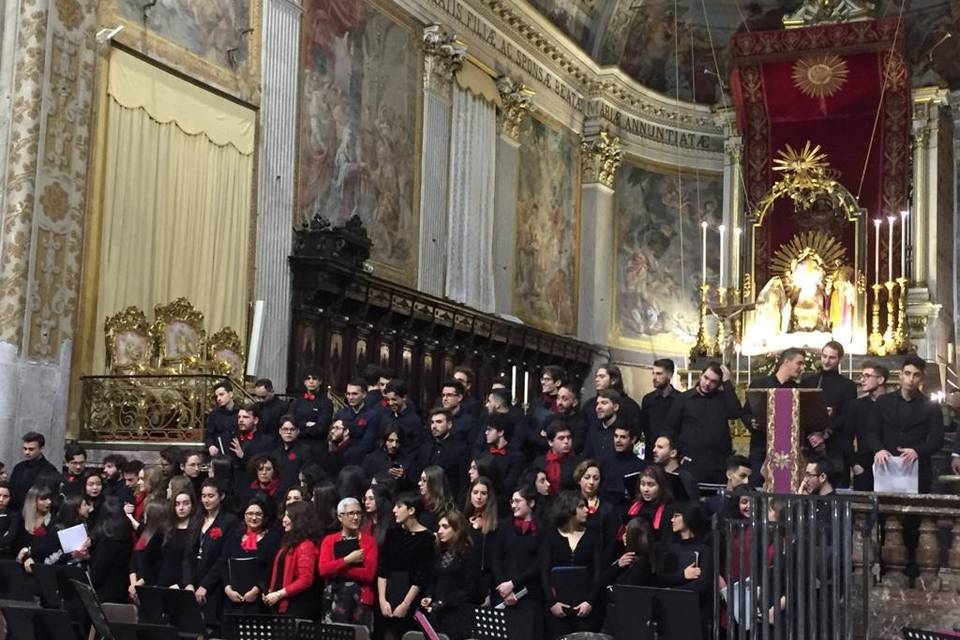 Cantante coro Bellini