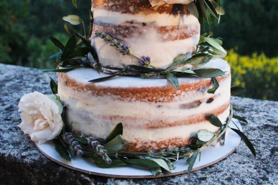 Olive and roses wedding cake