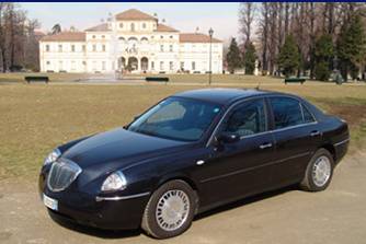 Lancia Thesis 2400