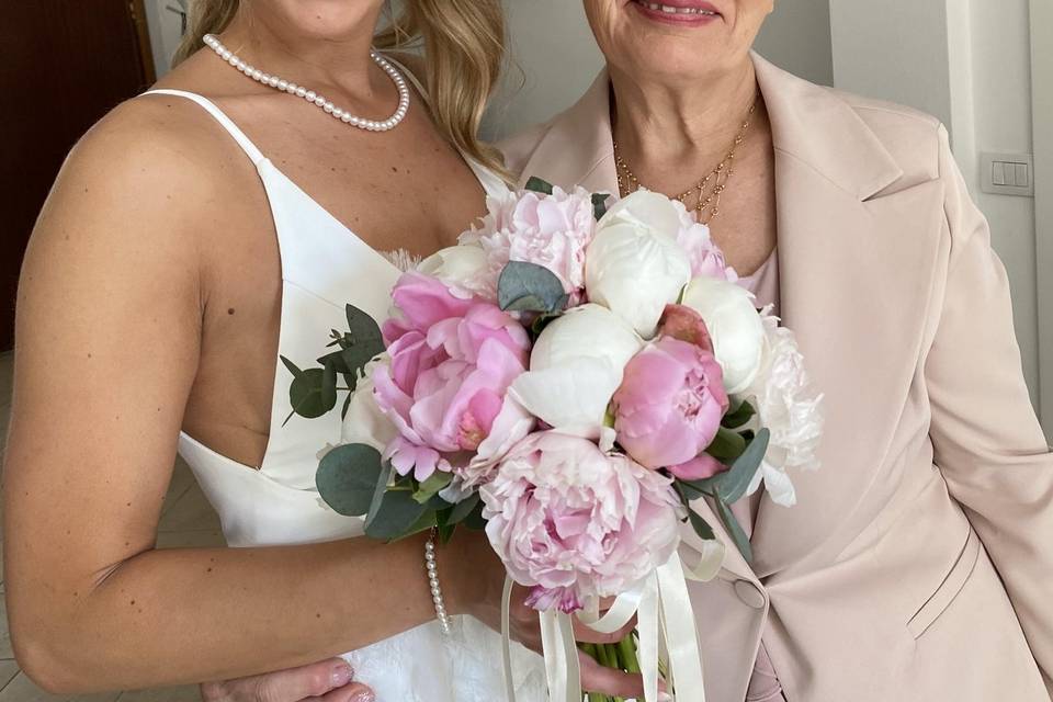 La sposa con la mamma