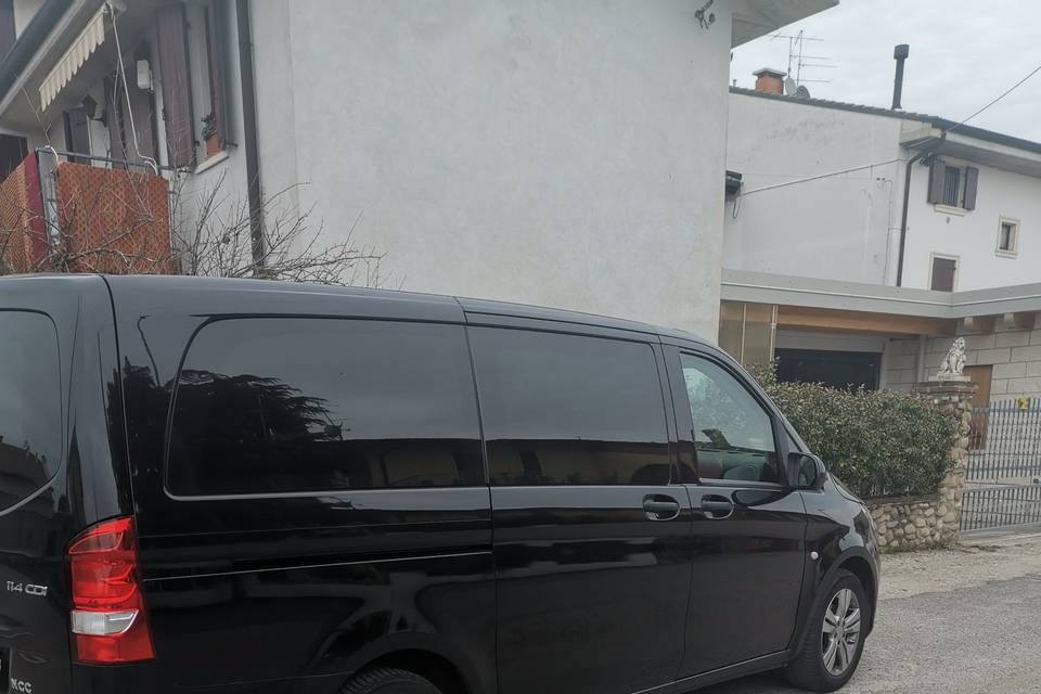 Mercedes Vito 8 posti