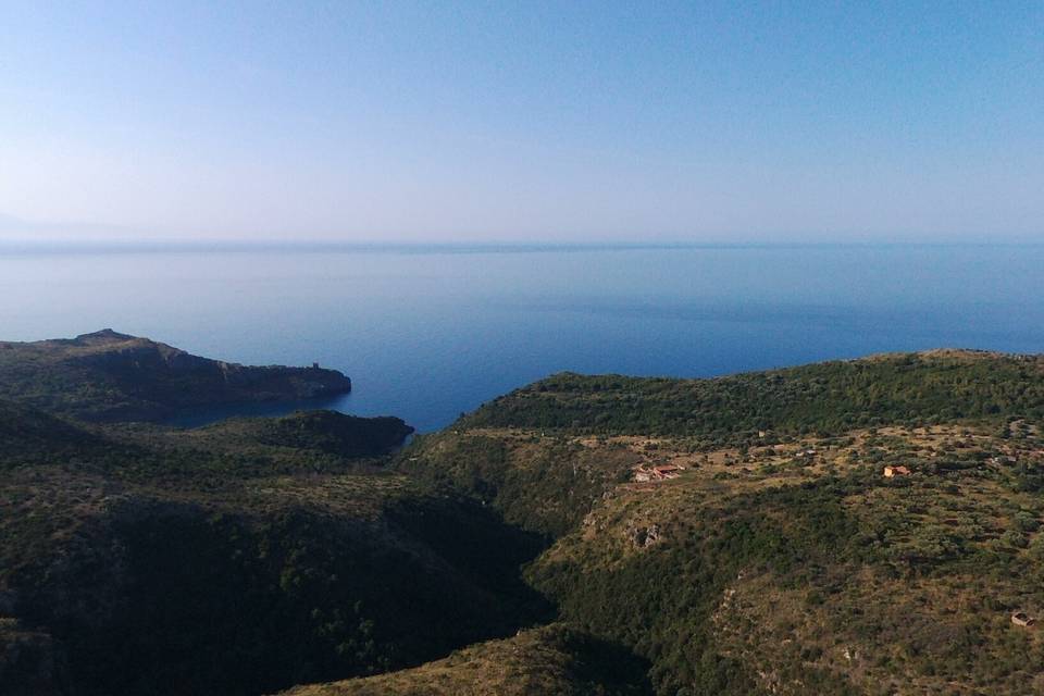 Panorama mare e collina