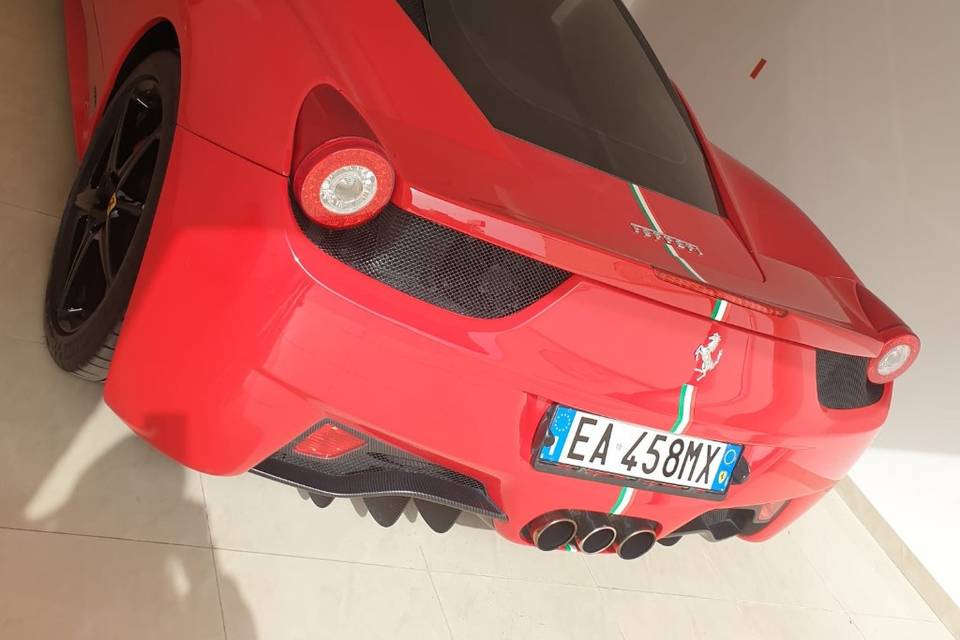 Ferrari 488