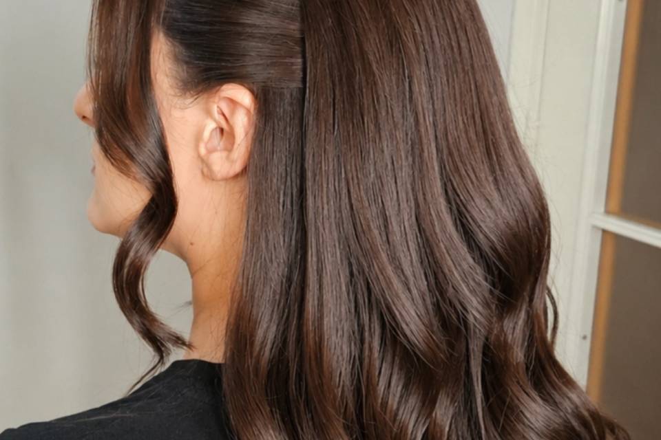 Hair idea for bride