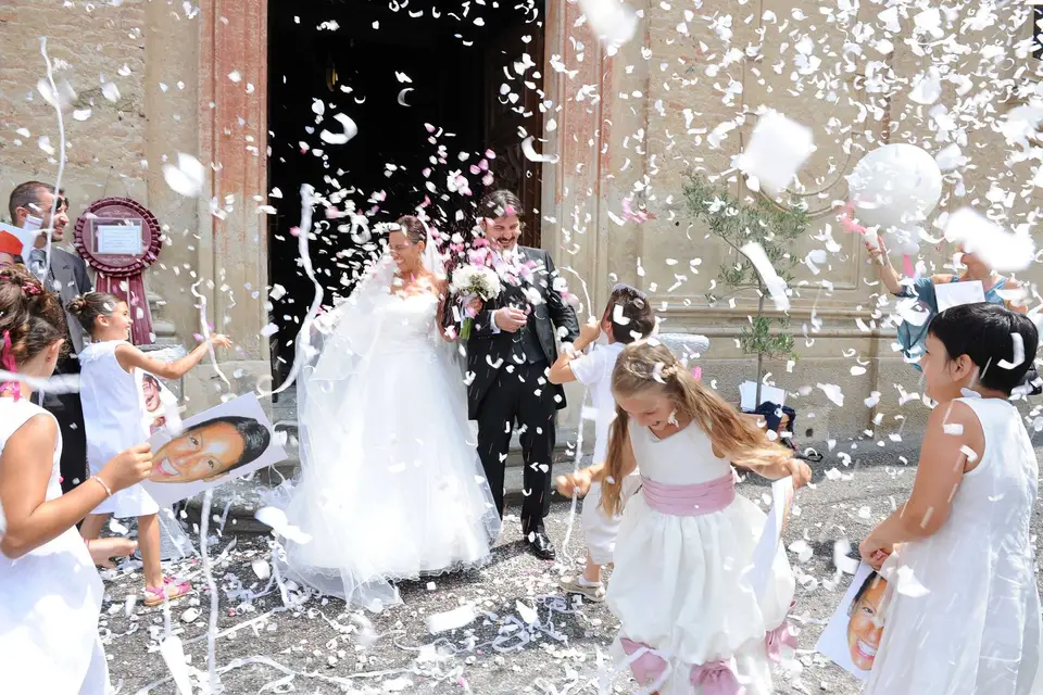 Divieto di lancio di coriandoli per matrimoni a Matera