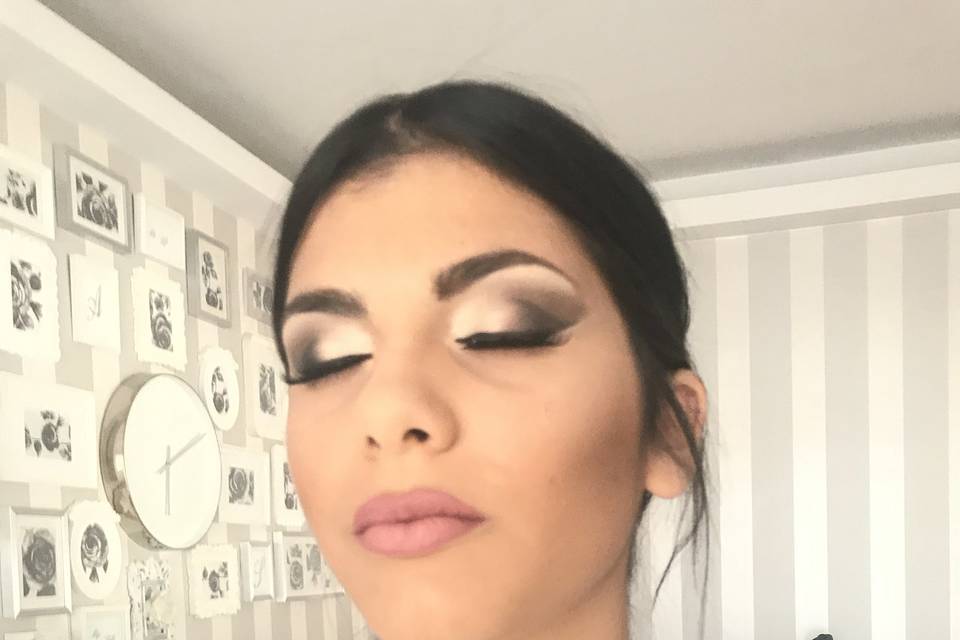 Make-up 18