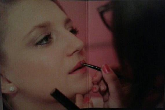 Anna make-up artist