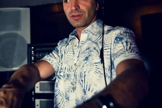 DJ Marco Olivari