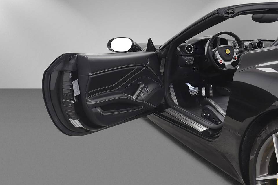 Ferrari California T
