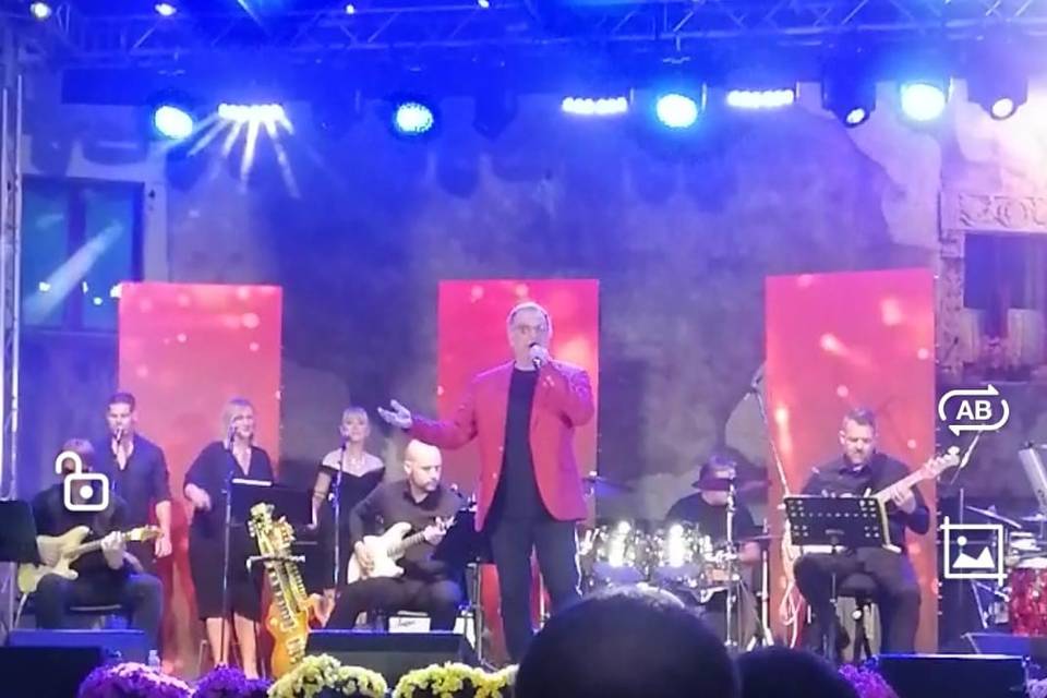 Palco con orchestra