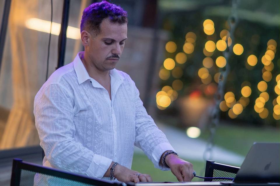 Dj Set