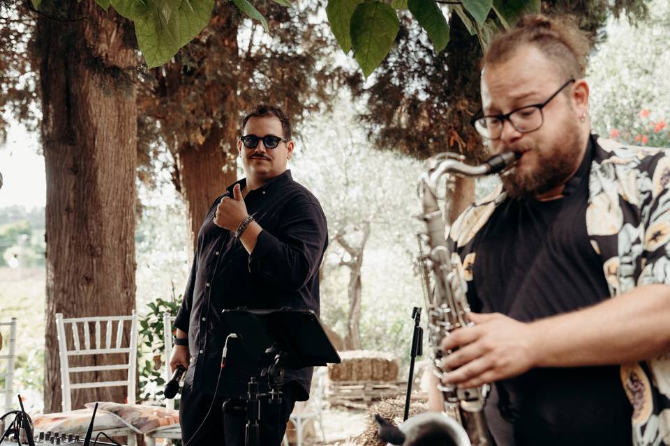 Aperitivo time sing e sax