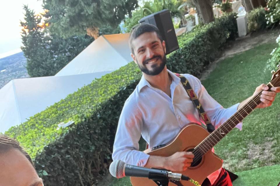 Aperitivo acustico