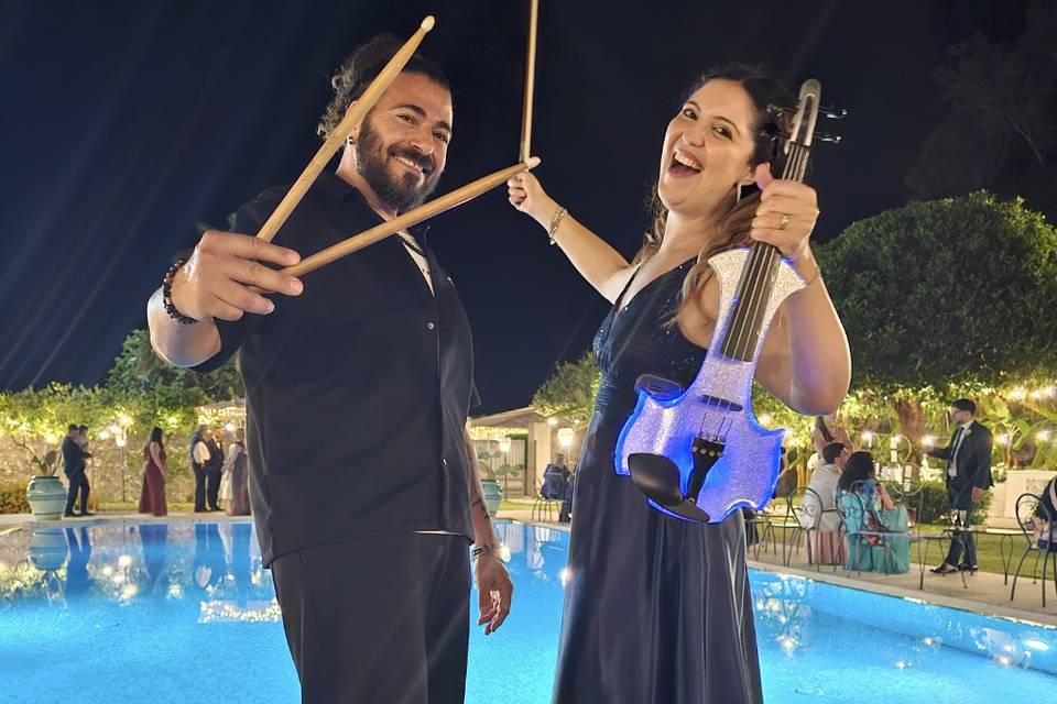 Dj set e violino con led