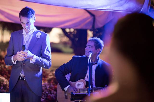 Vizio Acoustic Rock Trio