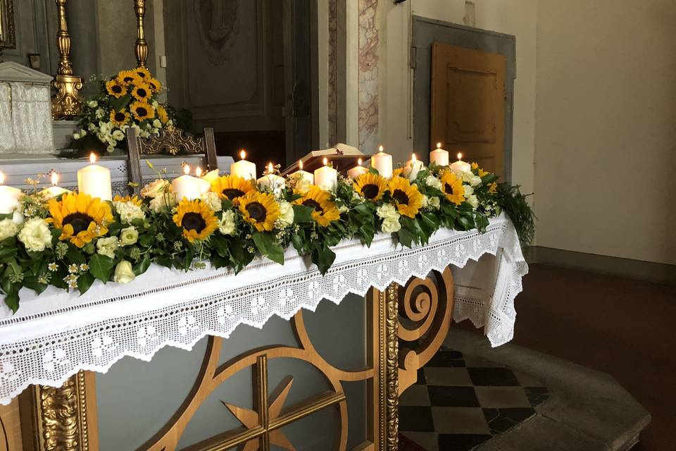 Altare con candele