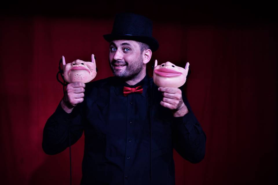 Tato Ventriloquo Cabaret