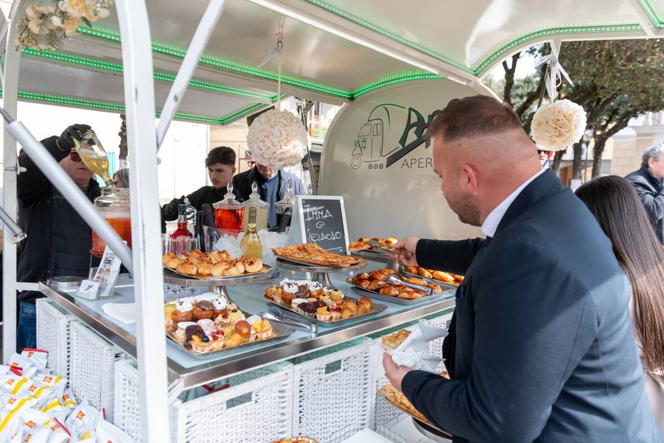 Scelta pietanze buffet