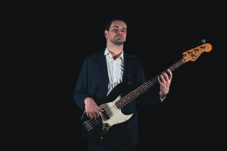 Fabio barbaro electric bass