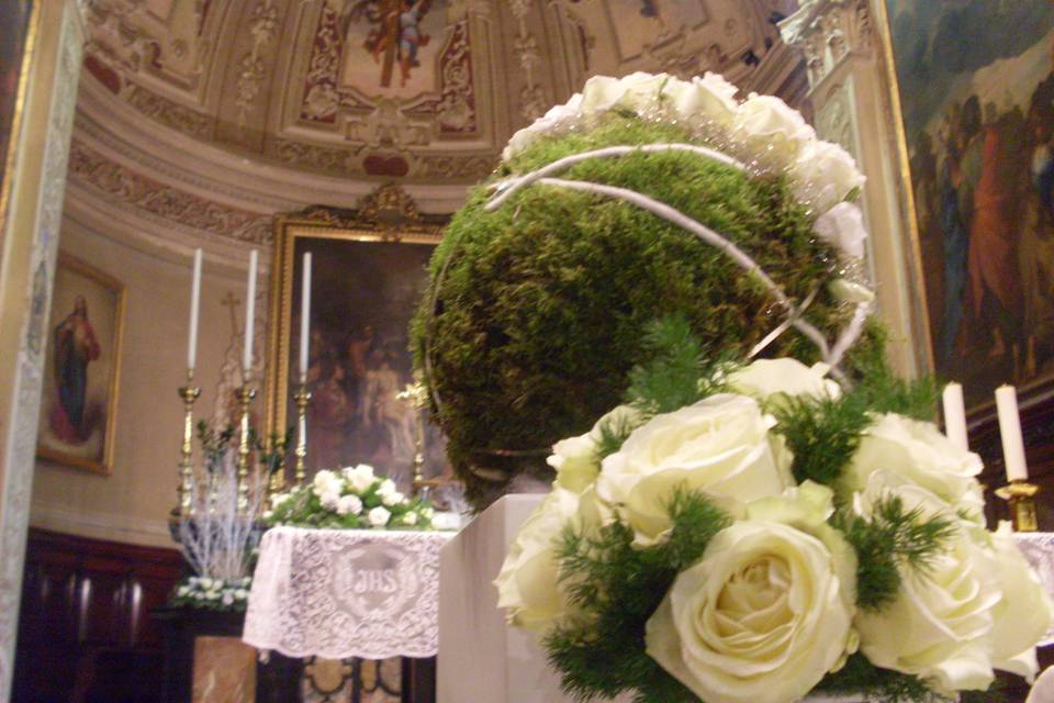 Bouquet di peonie e camomilla