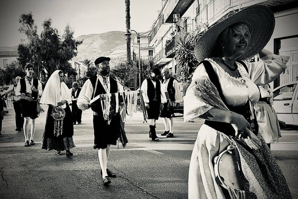 Sfilata: Corteo nuziale