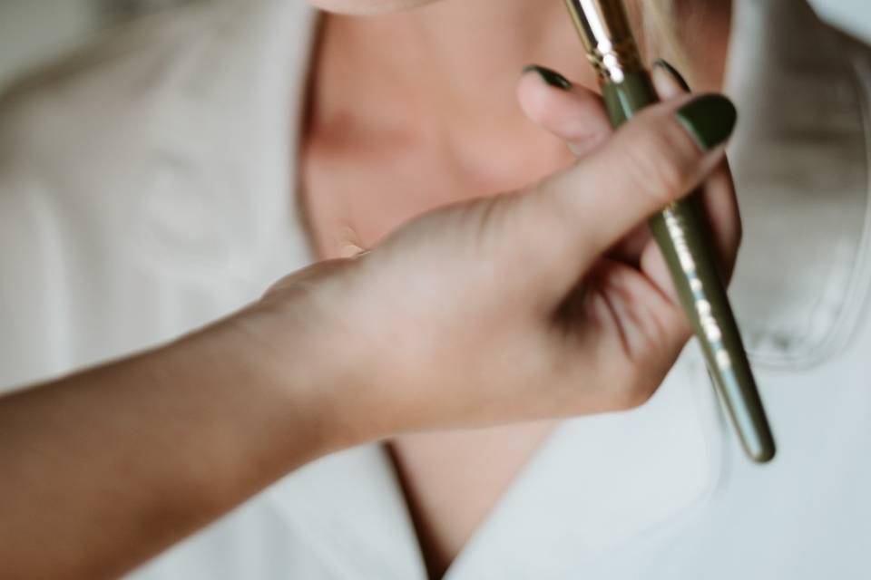 Bridal make up