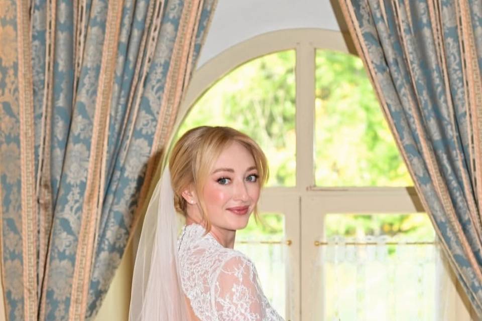 Bridal make up