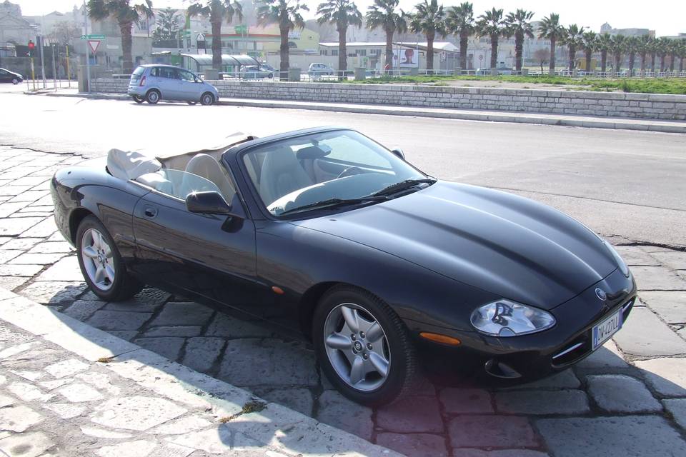 Jaguar XK8