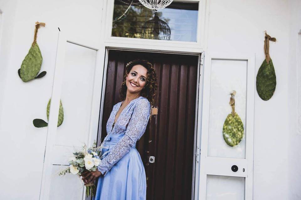 Curly bride