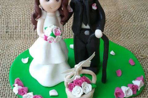 Bomboniera/cake topper