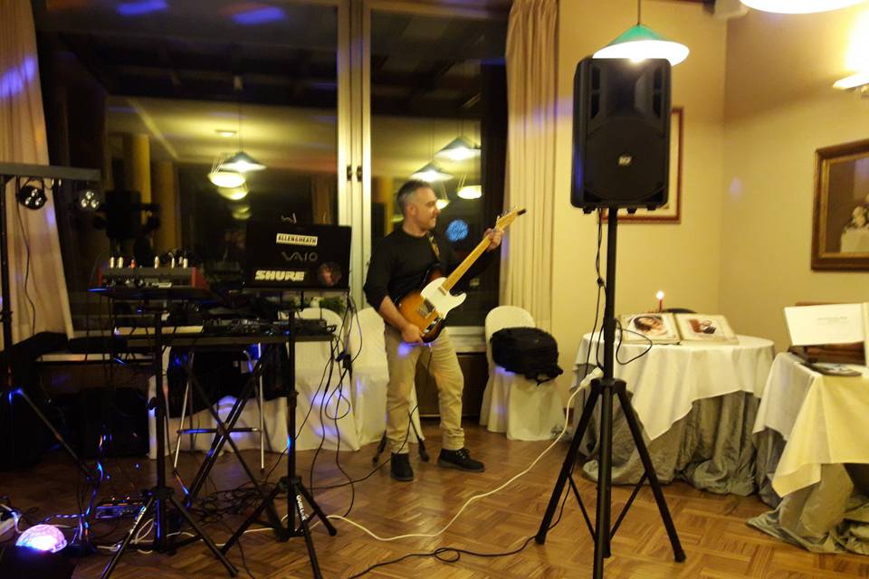 Live Guitar