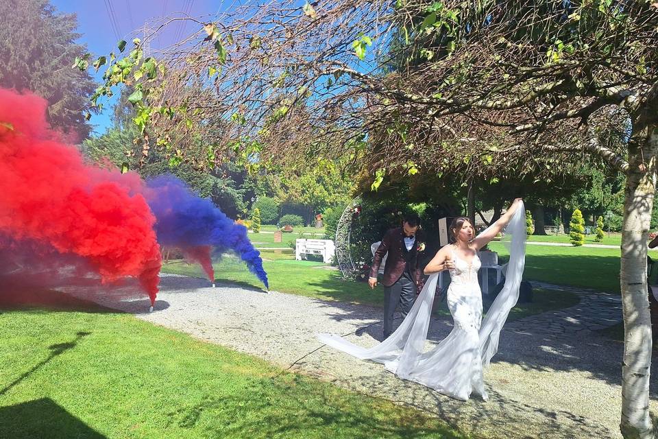 Le smoke bomb
