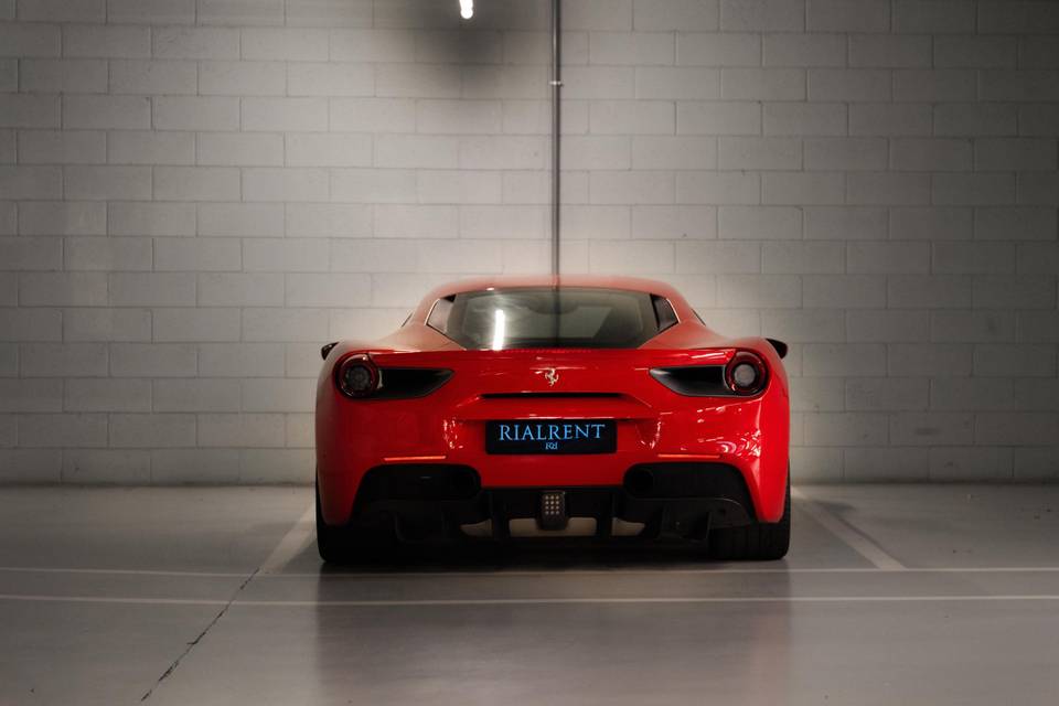Ferrari 488 gtb