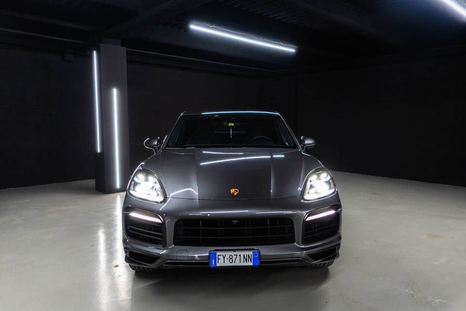 Porsche cayenne coupe