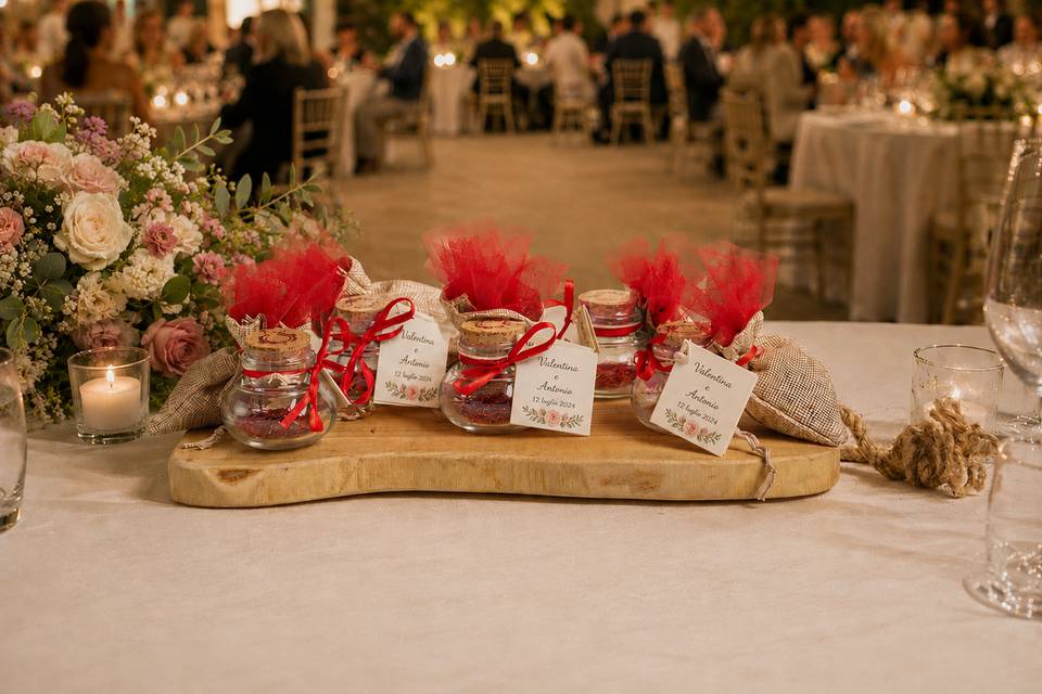 Set tulle rosso e juta