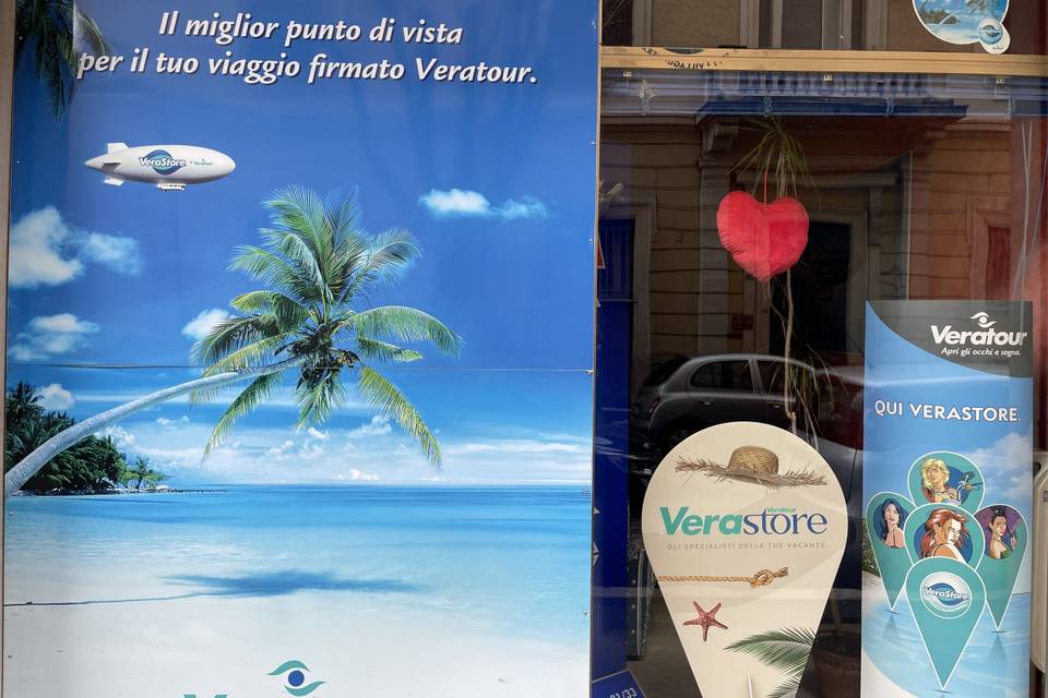 Vetrina Verastore Matis Travel