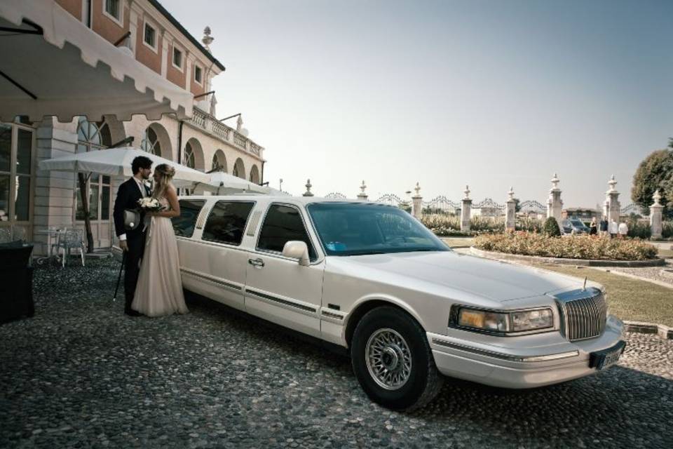 Limousine noleggio matrimonio