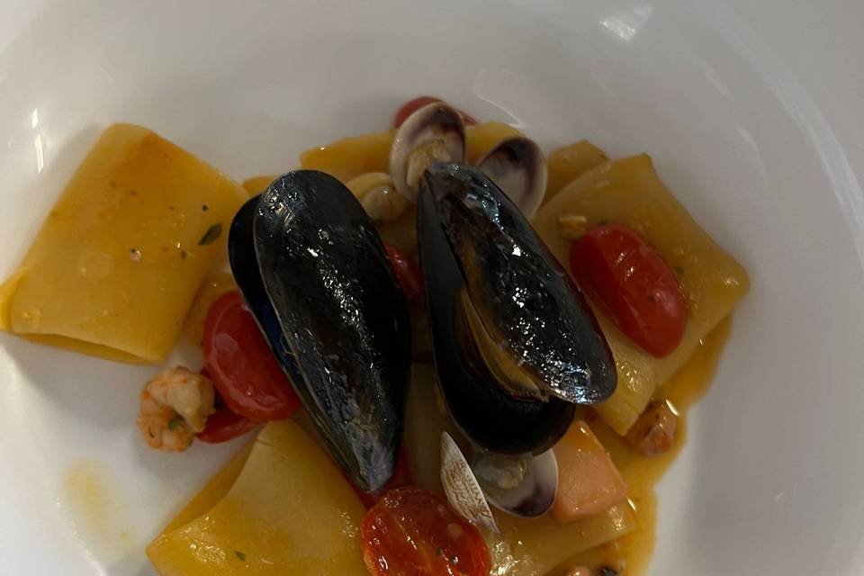 Paccheri allo scoglio