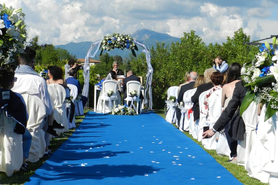 Celebrante Matrimonio Simbolico - Essenza Eventi