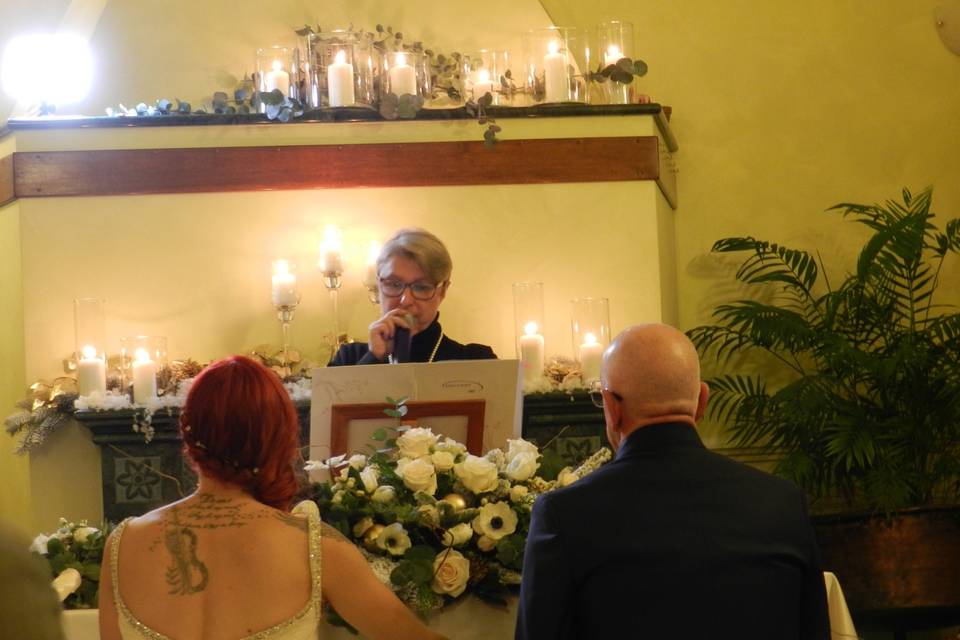 Celebrante Matrimonio Simbolico - Essenza Eventi