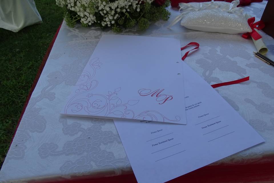 Celebrante Matrimonio Simbolico - Essenza Eventi